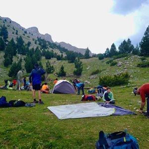 Preparing the tents to spend the night in the mountain